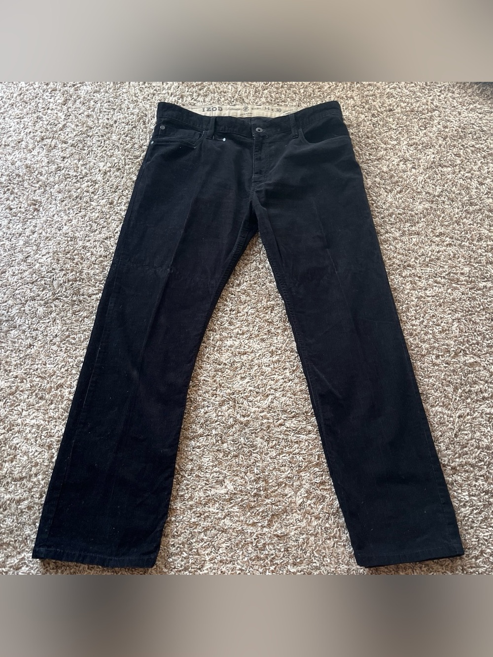 Izod Black Men's Corduroy Straight-Leg Pants